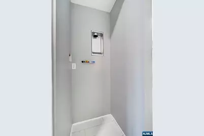20 W 49th Street 2 #2, Bayonne, NJ 07002 - Photo 6