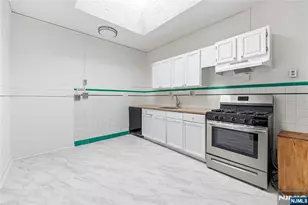 206 Main Street 1, Ridgefield Park, NJ 07660 - Photo 18