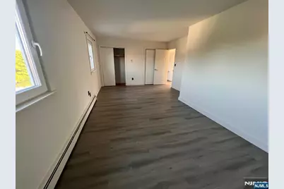 6 Page Avenue 2 #2, Lyndhurst Township, NJ 07071 - Photo 8