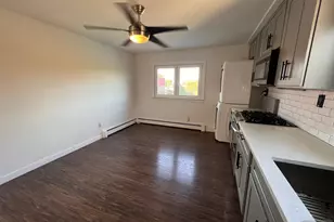 6 Page Ave 2, Lyndhurst Township, NJ 07071 - Photo 4