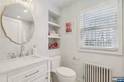 19 Linwood Avenue, Midland Park, NJ 07432 - Photo 34