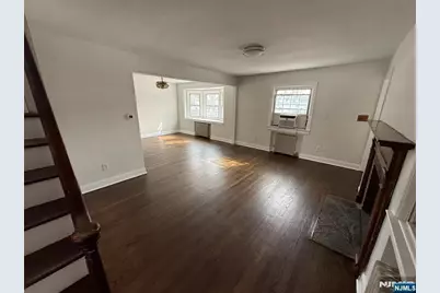 75 Elmwood Drive, Elmwood Park, NJ 07407 - Photo 6