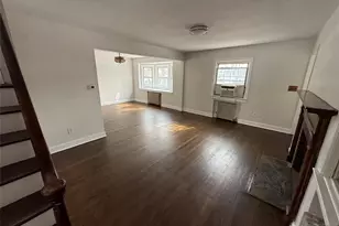 75 Elmwood Dr, Elmwood Park, NJ 07407 - Photo 6