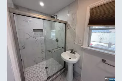 75 Elmwood Drive, Elmwood Park, NJ 07407 - Photo 12