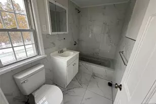 75 Elmwood Dr, Elmwood Park, NJ 07407 - Photo 18