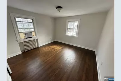 75 Elmwood Drive, Elmwood Park, NJ 07407 - Photo 20