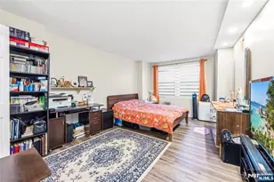 555 North Ave 6N, Fort Lee, NJ 07024 - Photo 12