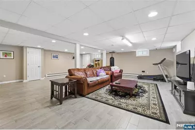 35 Farrington Street, Closter, NJ 07624 - Photo 40