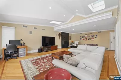 35 Farrington Street, Closter, NJ 07624 - Photo 10