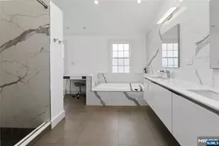 35 Farrington St, Closter, NJ 07624 - Photo 30