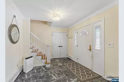 35 Farrington Street, Closter, NJ 07624 - Photo 2