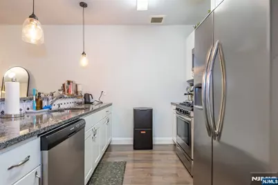 90 Clinton 206 #206, Newark, NJ 07114 - Photo 12