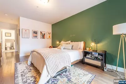 90 Clinton 206 #206, Newark, NJ 07114 - Photo 16