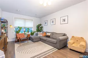 90 Clinton 206, Newark, NJ 07114 - Photo 6