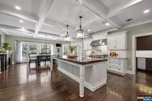 36 Clearwater Dr, Ho Ho Kus, NJ 07423 - Photo 8