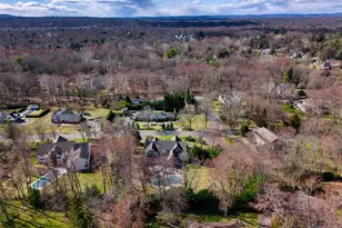 36 Clearwater Dr, Ho Ho Kus, NJ 07423 - Photo 46