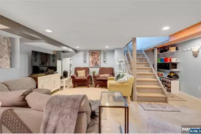 258 Ross Avenue, Hackensack, NJ 07601 - Photo 36