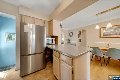 258 Ross Avenue, Hackensack, NJ 07601 - Photo 20