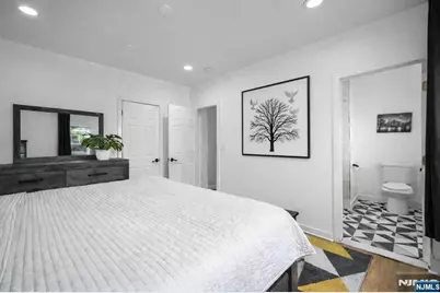 725 4th Street, Secaucus, NJ 07094 - Photo 18