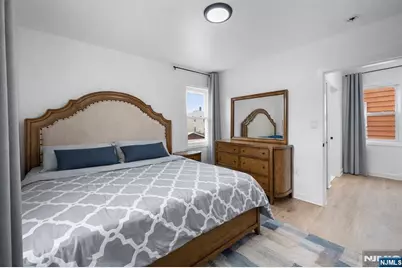 725 4th Street, Secaucus, NJ 07094 - Photo 14