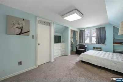 179 Prospect Street, Hasbrouck Heights, NJ 07604 - Photo 16