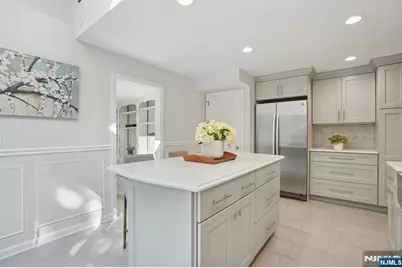 12 Meadowbrook Road, Millburn, NJ 07078 - Photo 10