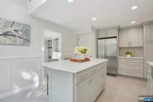 12 Meadowbrook Rd, Millburn, NJ 07078 - Photo 10