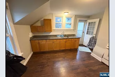17 Willie Street 2 #2, Haledon, NJ 07508 - Photo 2