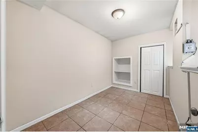 18 Brinkerhoff Street, Jersey City, NJ 07304 - Photo 4