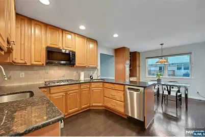 288 Schley Place, Teaneck Township, NJ 07666 - Photo 4