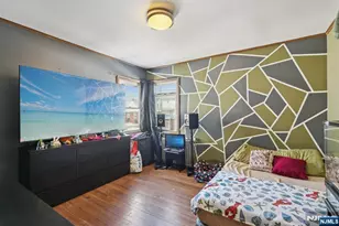 84 Richmond St, Lodi, NJ 07644 - Photo 10