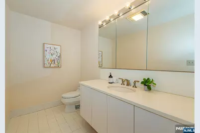 10 Smith Manor Boulevard 815 #815, West Orange Township, NJ 07052 - Photo 6