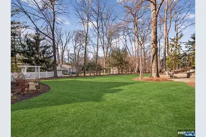 70 Hummingbird Court, Wyckoff Township, NJ 07481 - Photo 48