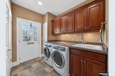 70 Hummingbird Court, Wyckoff Township, NJ 07481 - Photo 22