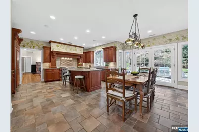 70 Hummingbird Court, Wyckoff Township, NJ 07481 - Photo 20