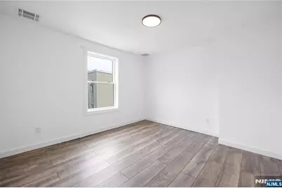 99 Van Winkle Avenue 2 #2, Clifton, NJ 07011 - Photo 16