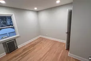 86 N Walnut St, Ridgewood, NJ 07450 - Photo 12