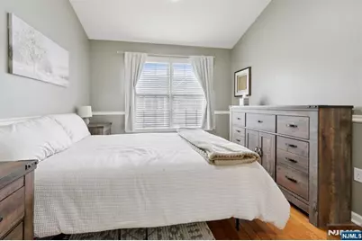 273 Roslyn Court 273 #273, West New York, NJ 07093 - Photo 24