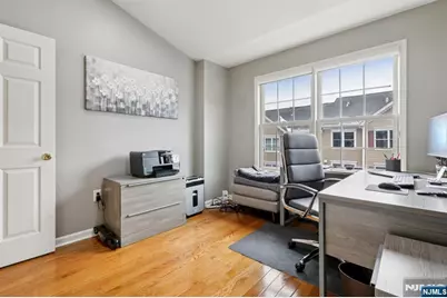 273 Roslyn Court 273 #273, West New York, NJ 07093 - Photo 26