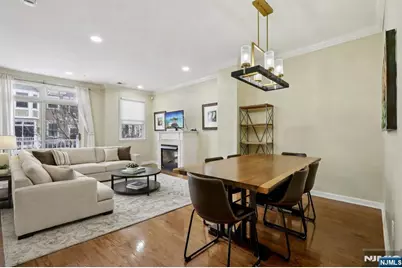 273 Roslyn Court 273 #273, West New York, NJ 07093 - Photo 6