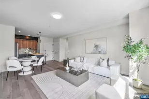 2021 Jones Road 102, Fort Lee, NJ 07024 - Photo 2