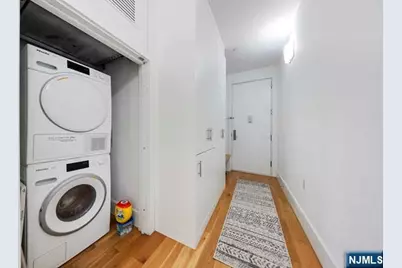 50 Dey Street 426 #426, Jersey City, NJ 07306 - Photo 4