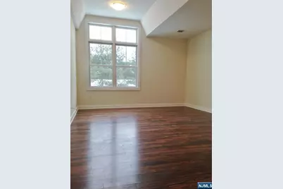 40 Russell Avenue 201 #201, Old Tappan, NJ 07675 - Photo 10