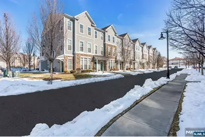 17 Jasmine Lane 1109 #1109, Garfield, NJ 07026 - Photo 2