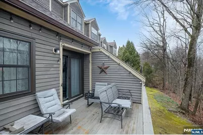 51 Beacon Hill Road E #E, West Milford, NJ 07480 - Photo 12