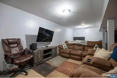 51 Beacon Hill Road E #E, West Milford, NJ 07480 - Photo 20