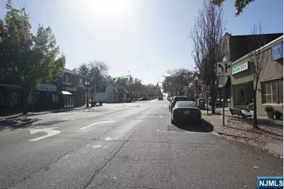 328 Broad Avenue, Leonia, NJ 07605 - Photo 12