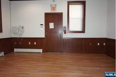 328 Broad Avenue, Leonia, NJ 07605 - Photo 8