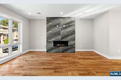 780 Edgewood Lane B #B, Cliffside Park, NJ 07010 - Photo 2