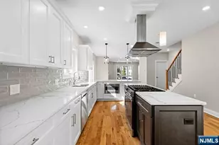 780 Edgewood Ln B, Cliffside Park, NJ 07010 - Photo 6